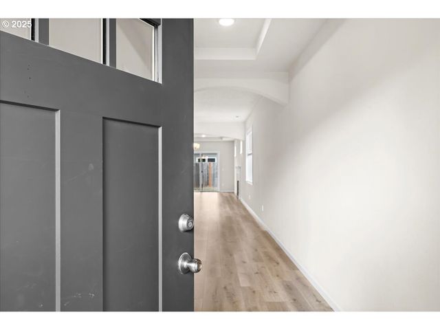 730 E CAMELLIA St, Yamhill, OR 97148