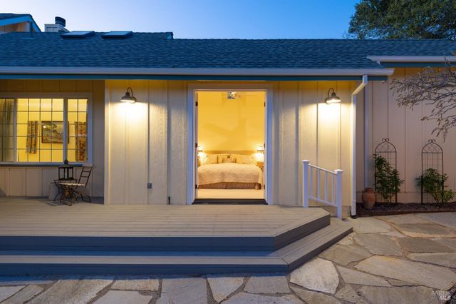 1245 Castle Rd, Sonoma, CA 95476