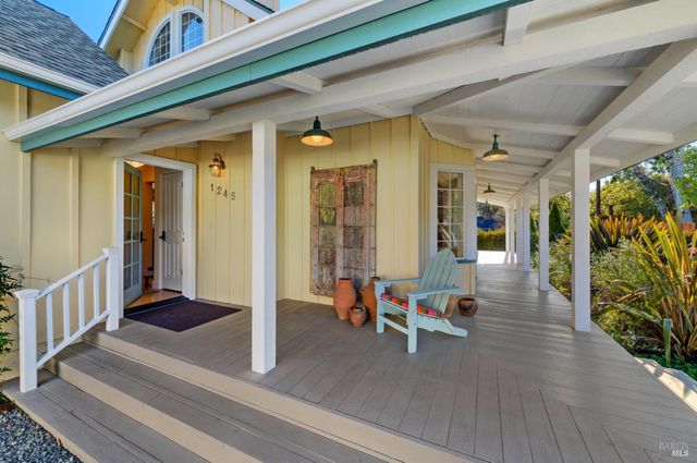 1245 Castle Rd, Sonoma, CA 95476