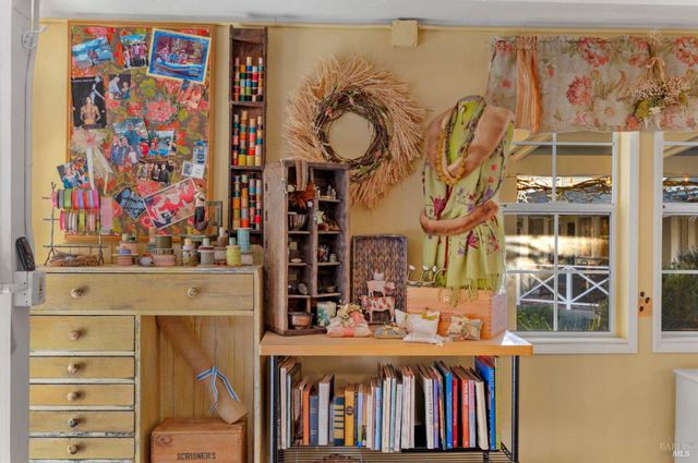 1245 Castle Rd, Sonoma, CA 95476