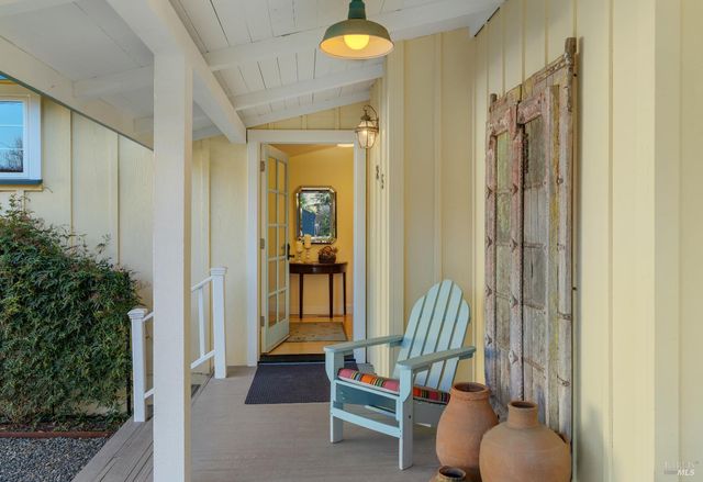 1245 Castle Rd, Sonoma, CA 95476