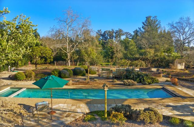 1245 Castle Rd, Sonoma, CA 95476