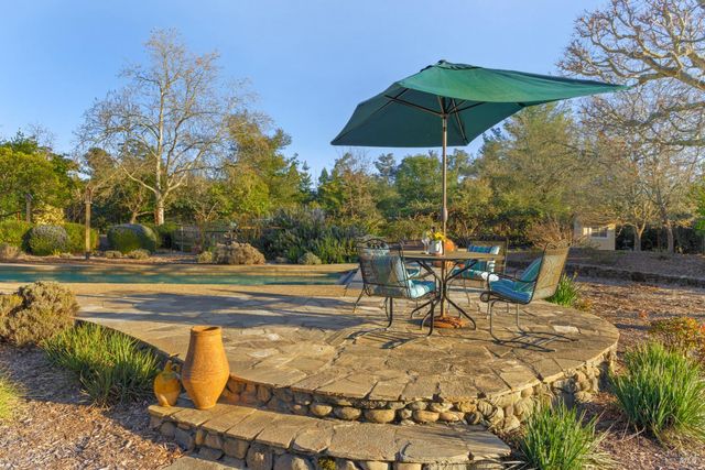 1245 Castle Rd, Sonoma, CA 95476