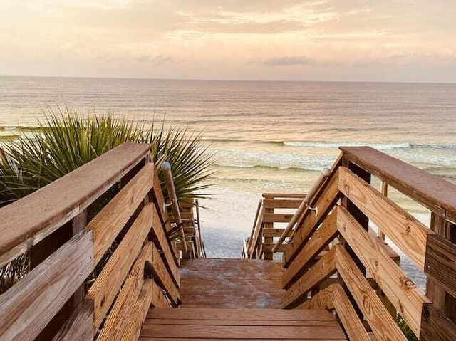 8294 E Co Highway 30A 17, Inlet Beach, FL 32461