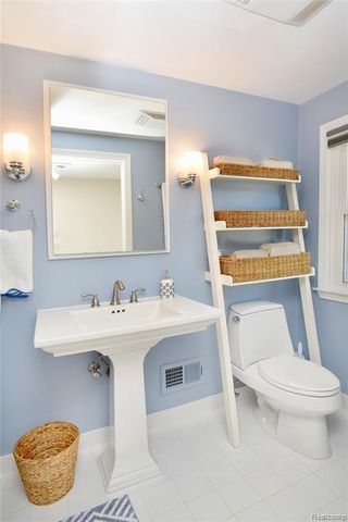 1662 Maryland Boulevard, Birmingham, MI 48009