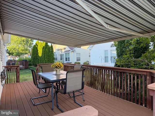 536 DORAL DR, Williamstown, NJ 08094