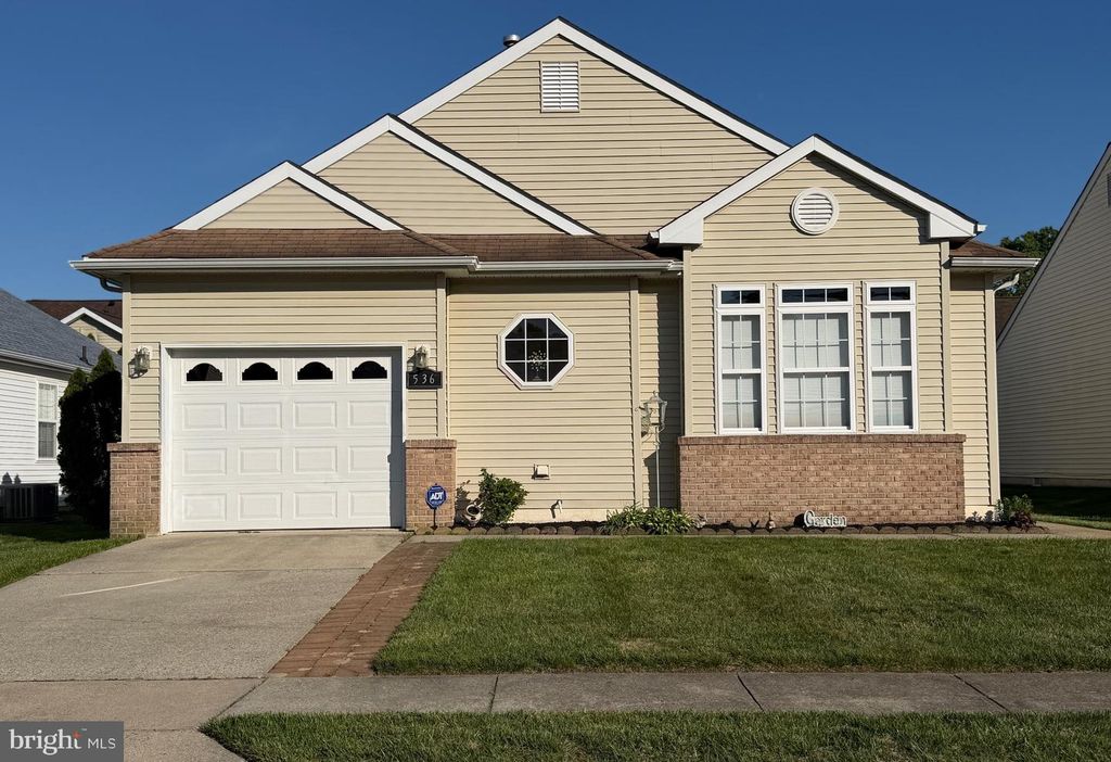 536 DORAL DR, Williamstown, NJ 08094