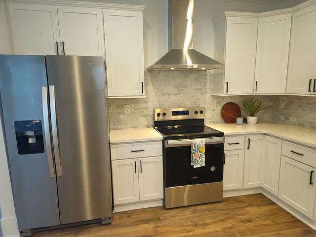 1550 Larry Street, North Charleston, SC 29406