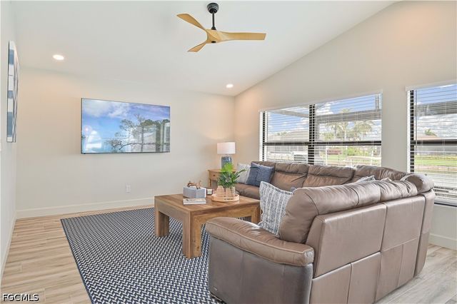 5019 SW 20th PL, Cape Coral, FL 33914