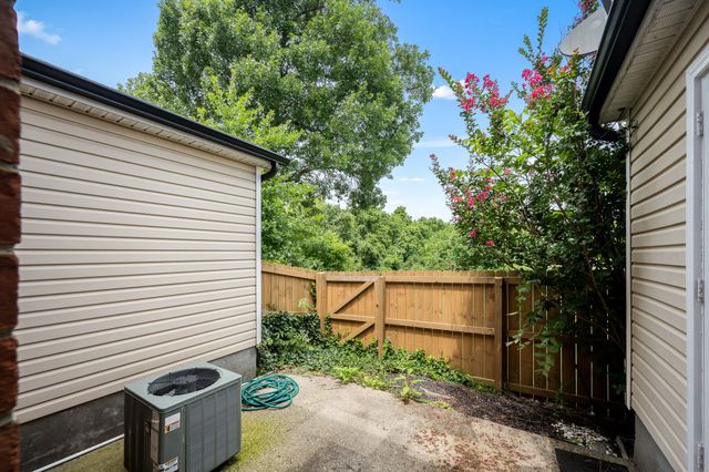 340 Stewarts Landing Cir, Smyrna, TN 37167