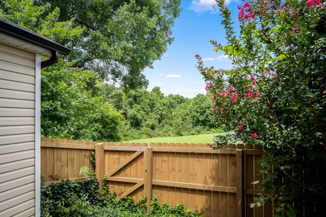 340 Stewarts Landing Cir, Smyrna, TN 37167