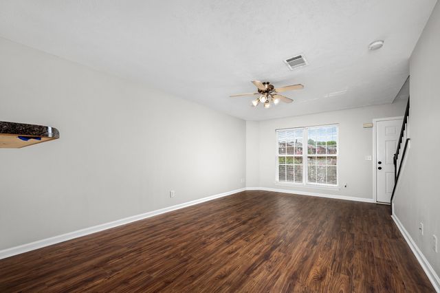 340 Stewarts Landing Cir, Smyrna, TN 37167
