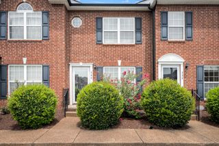 340 Stewarts Landing Cir, Smyrna, TN 37167
