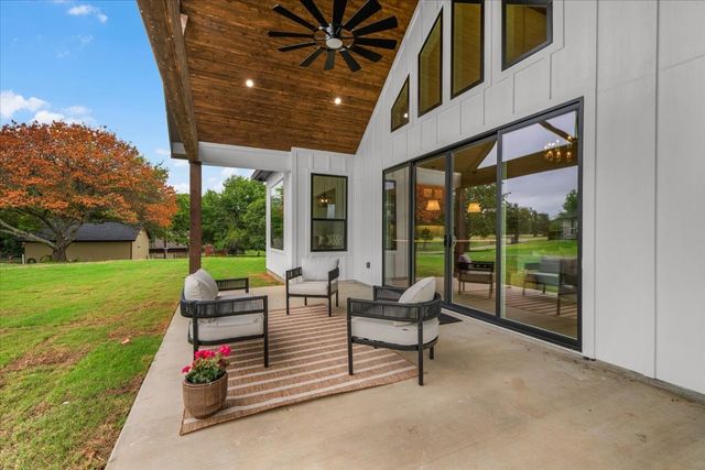 106 McClure Court, Hudson Oaks, TX 76087