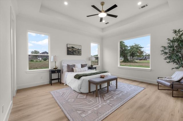 106 McClure Court, Hudson Oaks, TX 76087