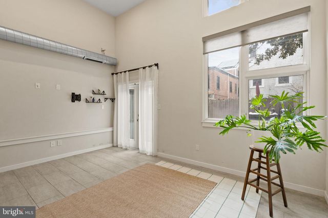 967 N RANDOLPH ST, Philadelphia, PA 19123