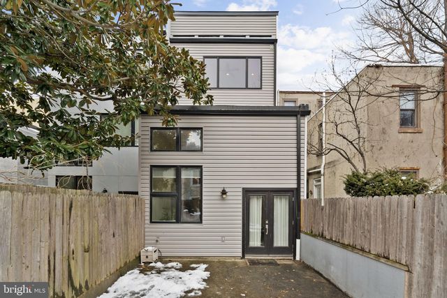 967 N RANDOLPH ST, Philadelphia, PA 19123