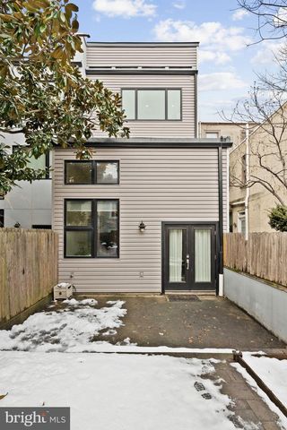 967 N RANDOLPH ST, Philadelphia, PA 19123