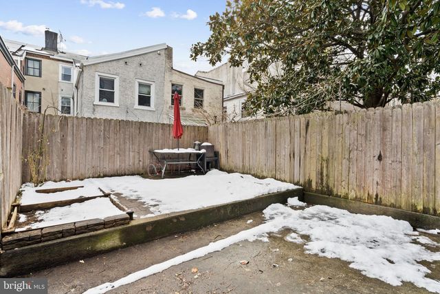 967 N RANDOLPH ST, Philadelphia, PA 19123