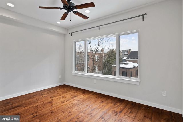 967 N RANDOLPH ST, Philadelphia, PA 19123