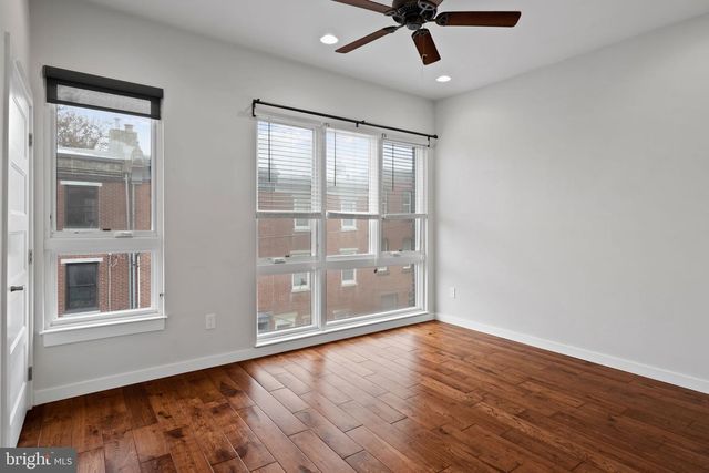 967 N RANDOLPH ST, Philadelphia, PA 19123