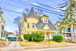 939 Union Street, Manchester, NH 03104