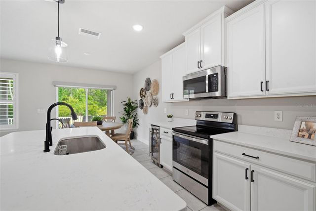 10325 GLIDING EAGLE WAY, Land O Lakes, FL 34638