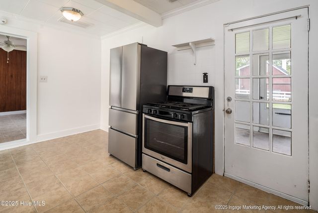 322 River Road, Washington, NC 27889