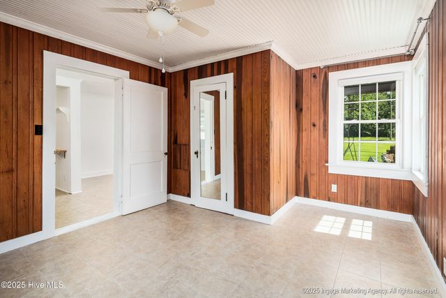 322 River Road, Washington, NC 27889