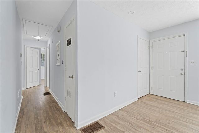 376 Cologne Dr SE, Atlanta, GA 30354