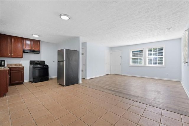 376 Cologne Dr SE, Atlanta, GA 30354
