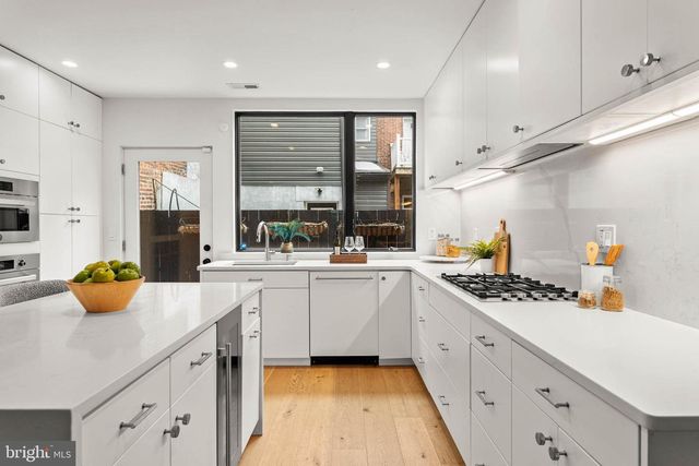 743 S CLEVELAND ST, Philadelphia, PA 19146