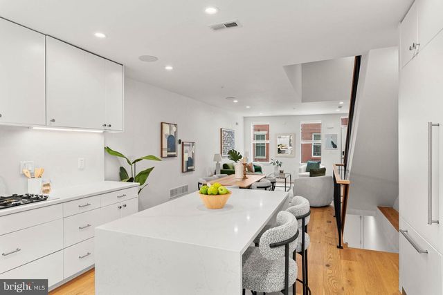 743 S CLEVELAND ST, Philadelphia, PA 19146