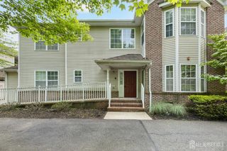 107 Forest Drive, Piscataway, NJ 08854