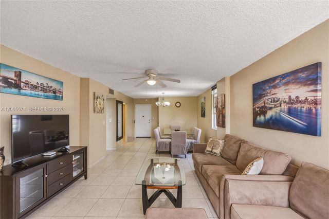 1600 S Ocean Dr 4G, Hollywood, FL 33019