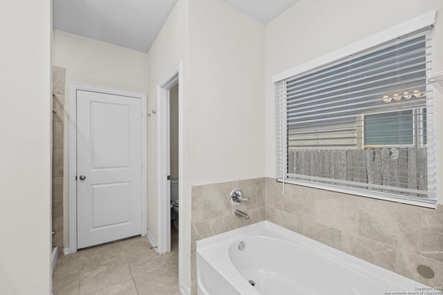 9219 COOK, Converse, TX 78109