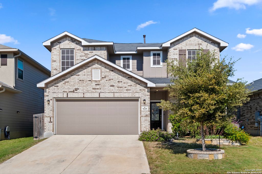 9219 COOK, Converse, TX 78109