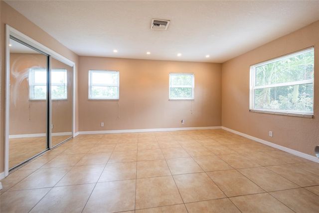 1025 NE 9th Ave B, Fort Lauderdale, FL 33304