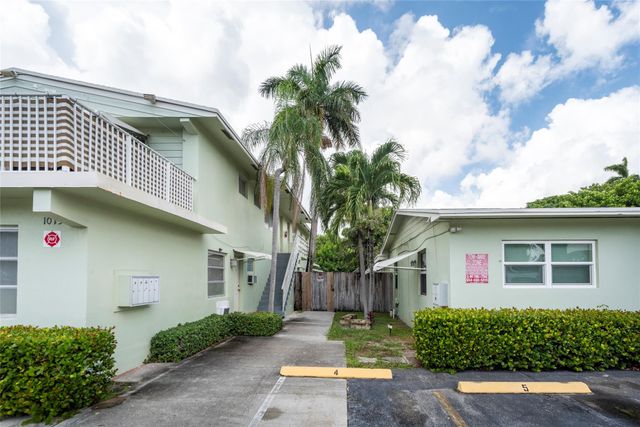1025 NE 9th Ave B, Fort Lauderdale, FL 33304