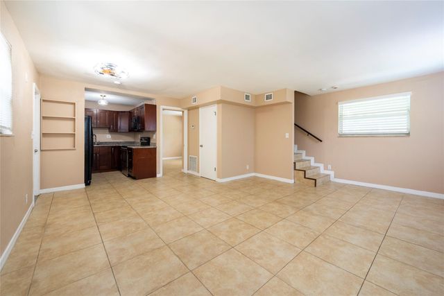 1025 NE 9th Ave B, Fort Lauderdale, FL 33304