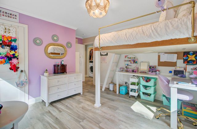 8 Vincent Drive, Mount Pleasant, SC 29464