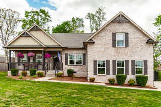 715B N Russell St, Portland, TN 37148