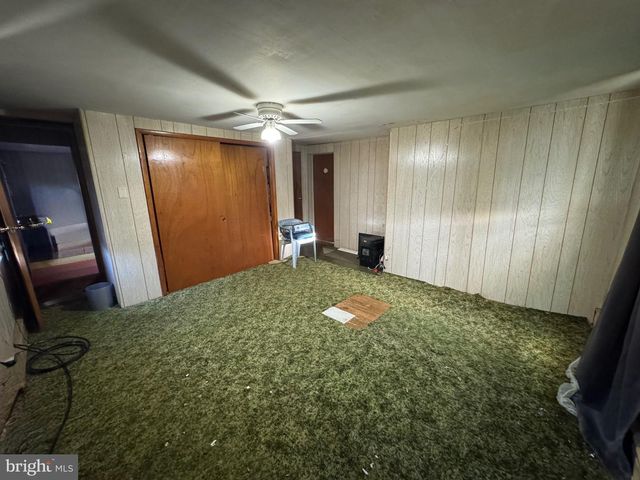 522 FOREST LN, Pottsville, PA 17901