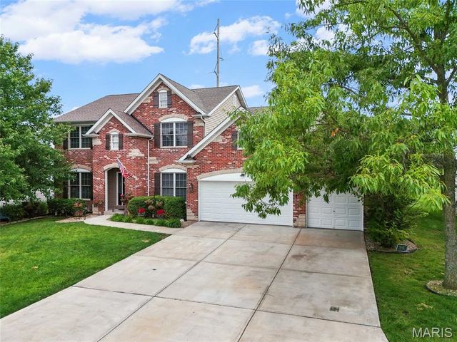 4141 Millers Ridge, St Charles, MO 63304