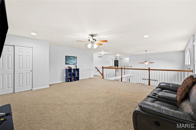 4141 Millers Ridge, St Charles, MO 63304