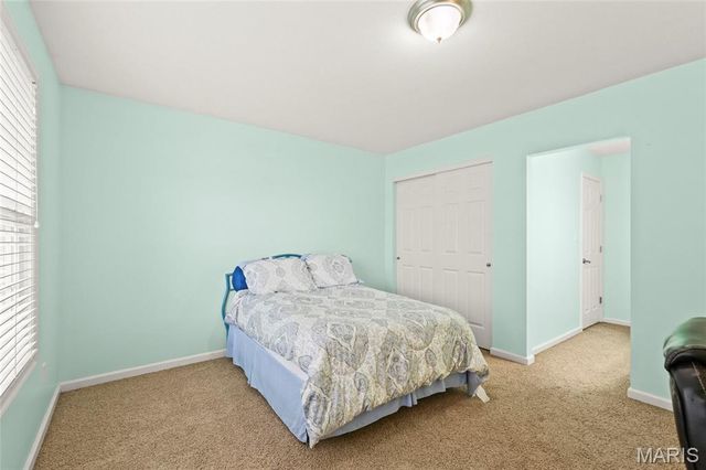 4141 Millers Ridge, St Charles, MO 63304