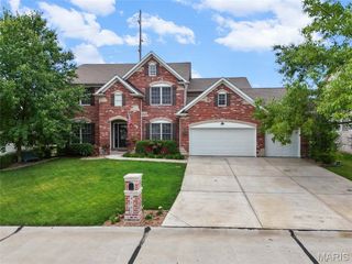 4141 Millers Ridge, St Charles, MO 63304
