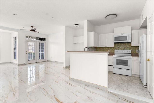 239 LONGVIEW AVENUE 112, Kissimmee, FL 34747