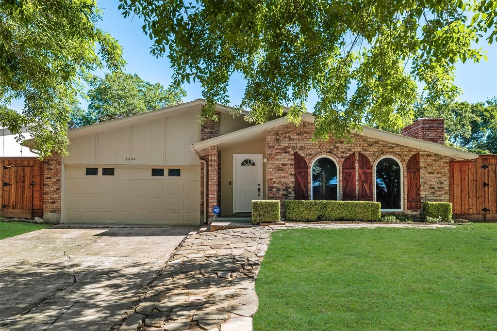 3243 Weather Vane Lane, Dallas, TX 75228