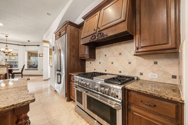 17807 Fairhaven Gateway Drive, Cypress, TX 77433